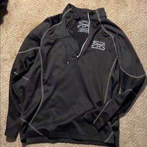 Grunt style three quarter zip